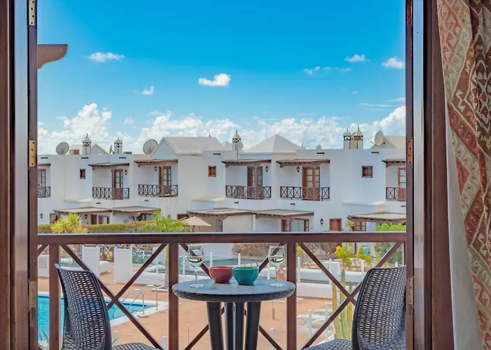 Apartment Casa Del Mar Ilic With Communal Pool And Sea Views Playa Blanca (Lanzarote)