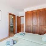 Casa Del Mar Ilic With Communal Pool And Sea Views Playa Blanca (Lanzarote)
