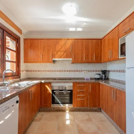 Casa Del Mar Ilic With Communal Pool And Sea Views プラヤ・ブランカ